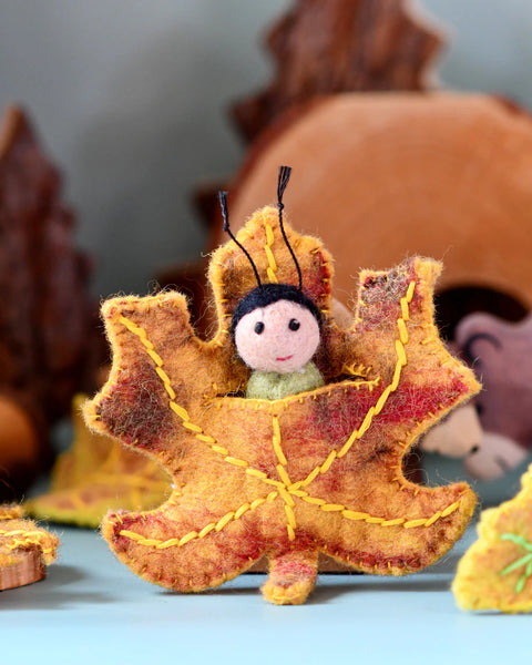 Felt Maple Leaf Baby 羊毛氈楓葉小寶寶