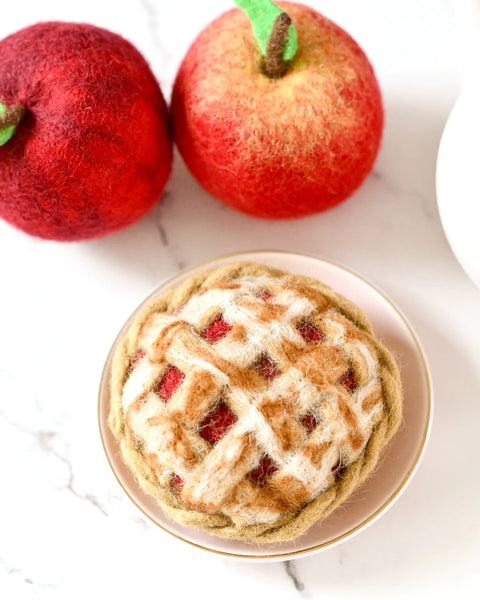 Felt Lattice Apple Pie (羊毛氈蘋果餡餅)
