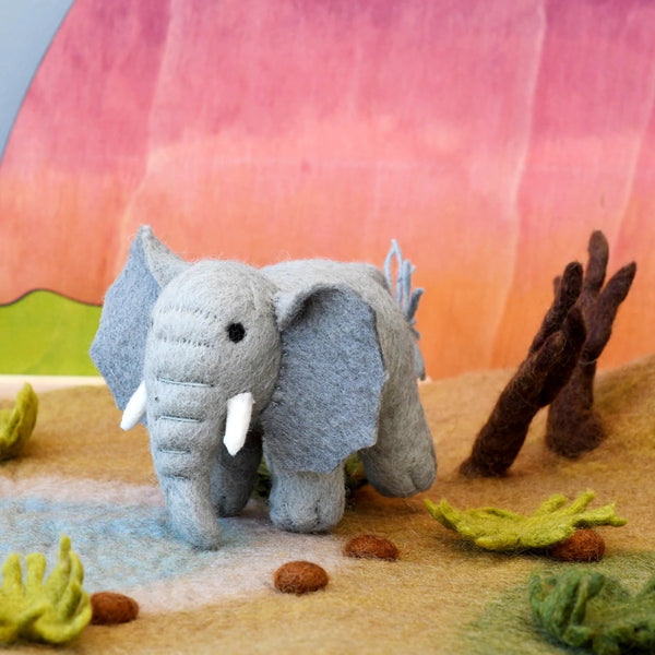 Felt Safari Elephant Toy 非洲大象羊毛氈公仔