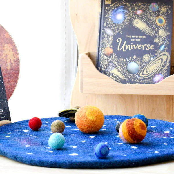 Solar System Outer Space Play Mat with Felt Planets 太空場景遊戲墊及星球套裝