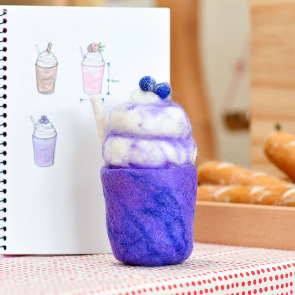 Felt Blueberry Milkshake羊毛氈藍莓奶昔
