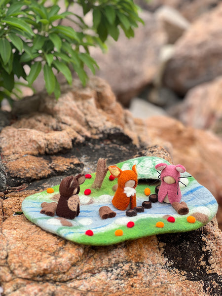 Woodland River Play Mat Playscape 森林河流場景遊戲墊