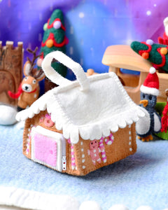 Felt Pink Gingerbread House Bag  粉紅色薑餅人糖果屋小袋子