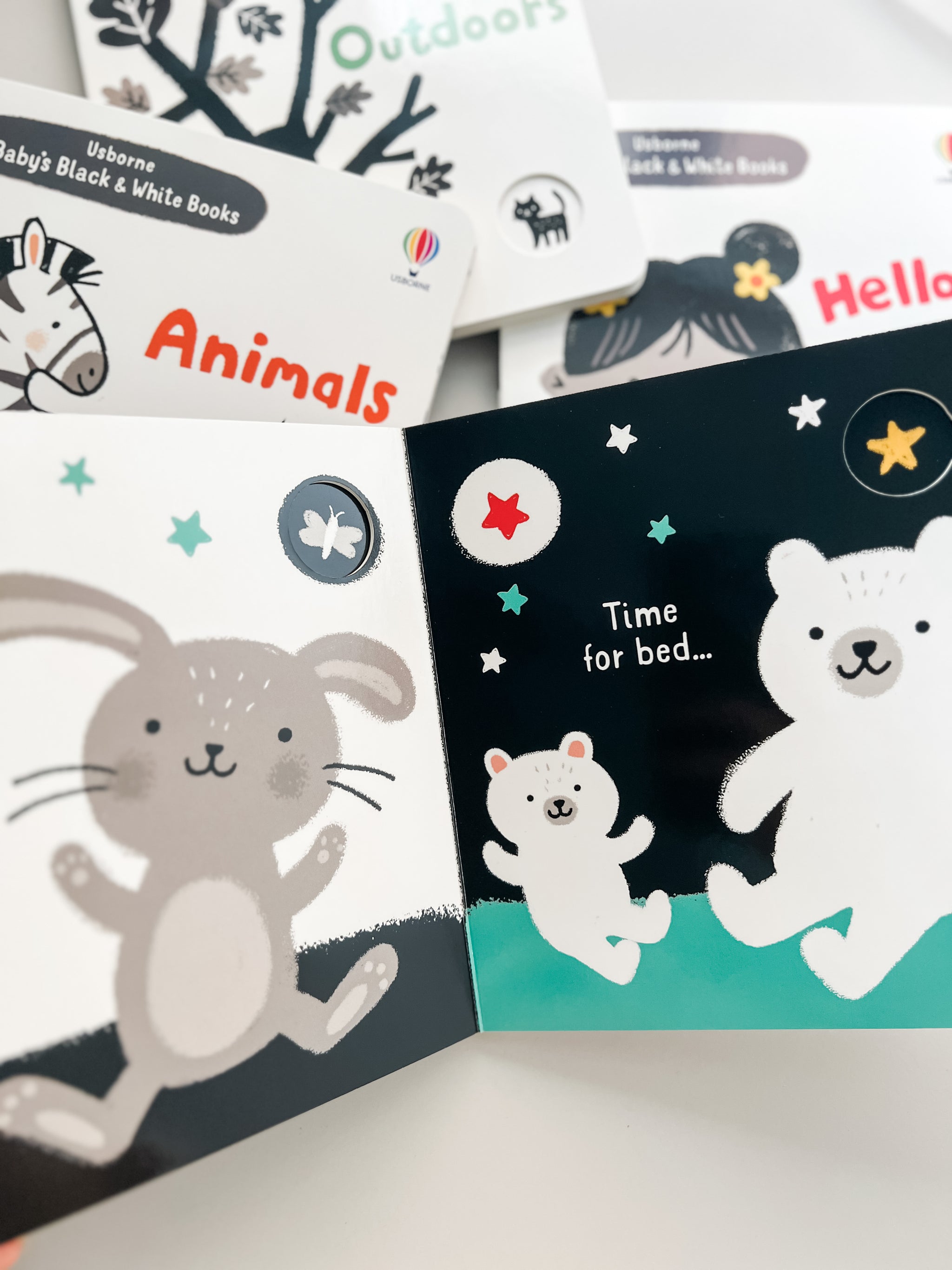 Usborne Baby's Black and White Books (Set of 4) – BookishPlayroom