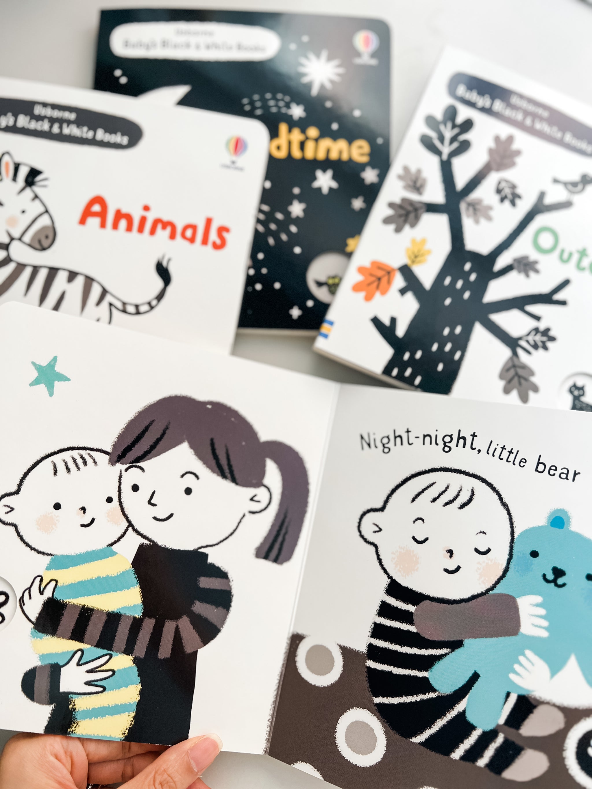 Usborne Baby's Black and White Books (Set of 4) – BookishPlayroom