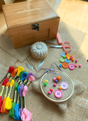 Montessori Sewing Box and Sewing Kit 蒙特梭利小童縫紉套裝
