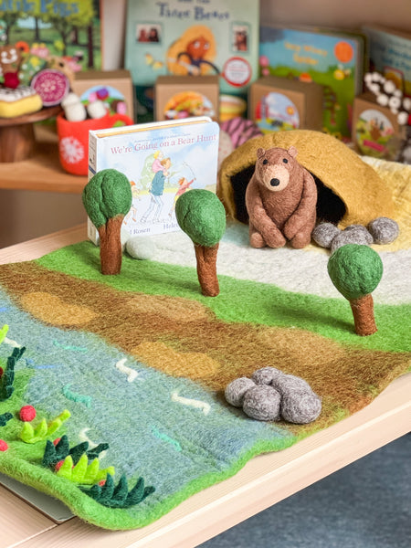 Bear Hunt Play Mat Playscape 著名兒童故事「我們要去捉狗熊」場景遊戲墊