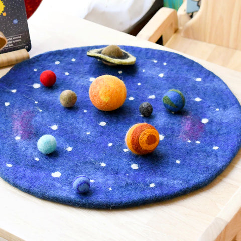 Solar System Outer Space Play Mat with Felt Planets 太空場景遊戲墊及星球套裝